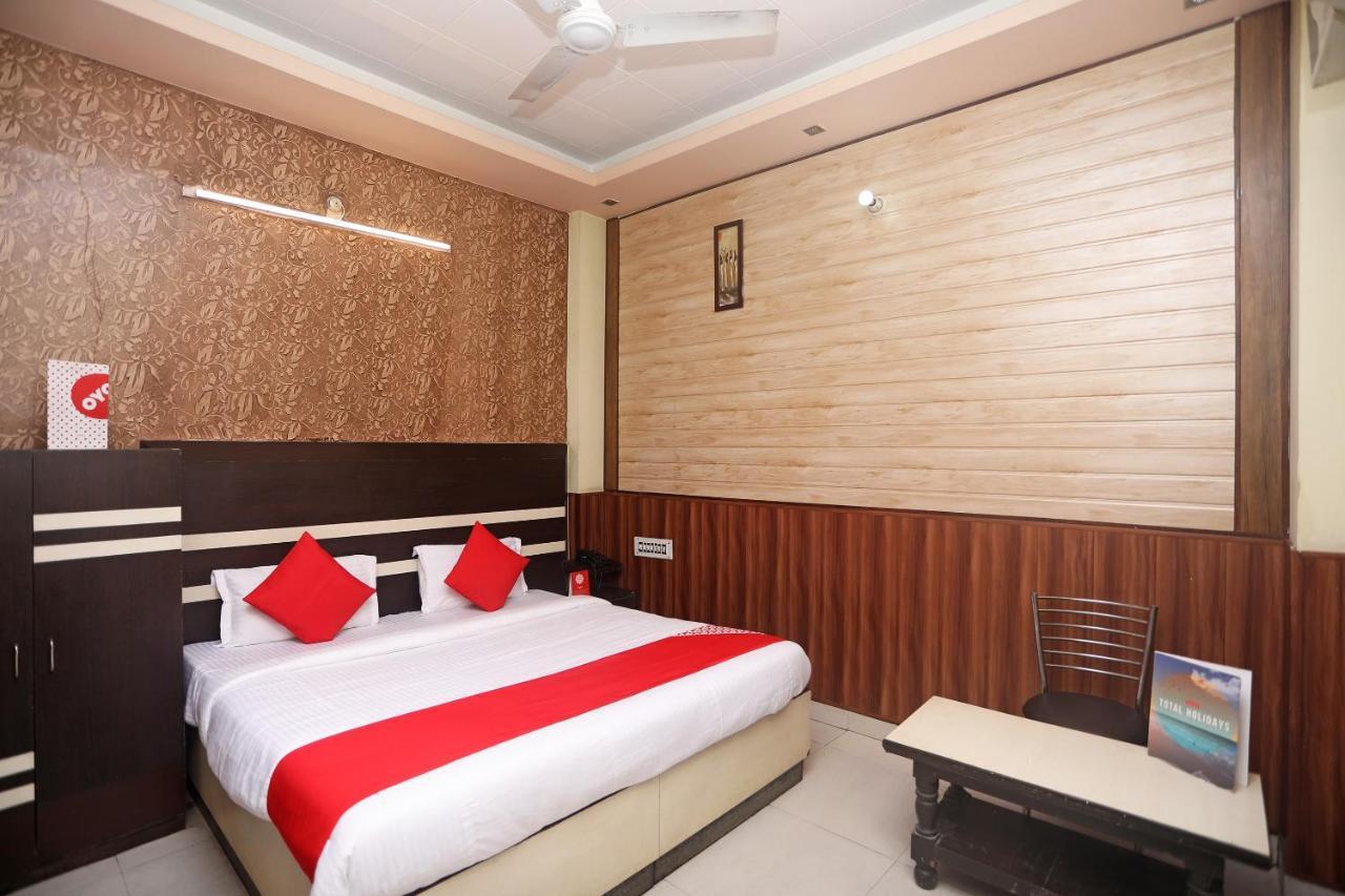 Vaccinated Staff- Oyo 18541 Hotel Haridev Roorkee Eksteriør billede